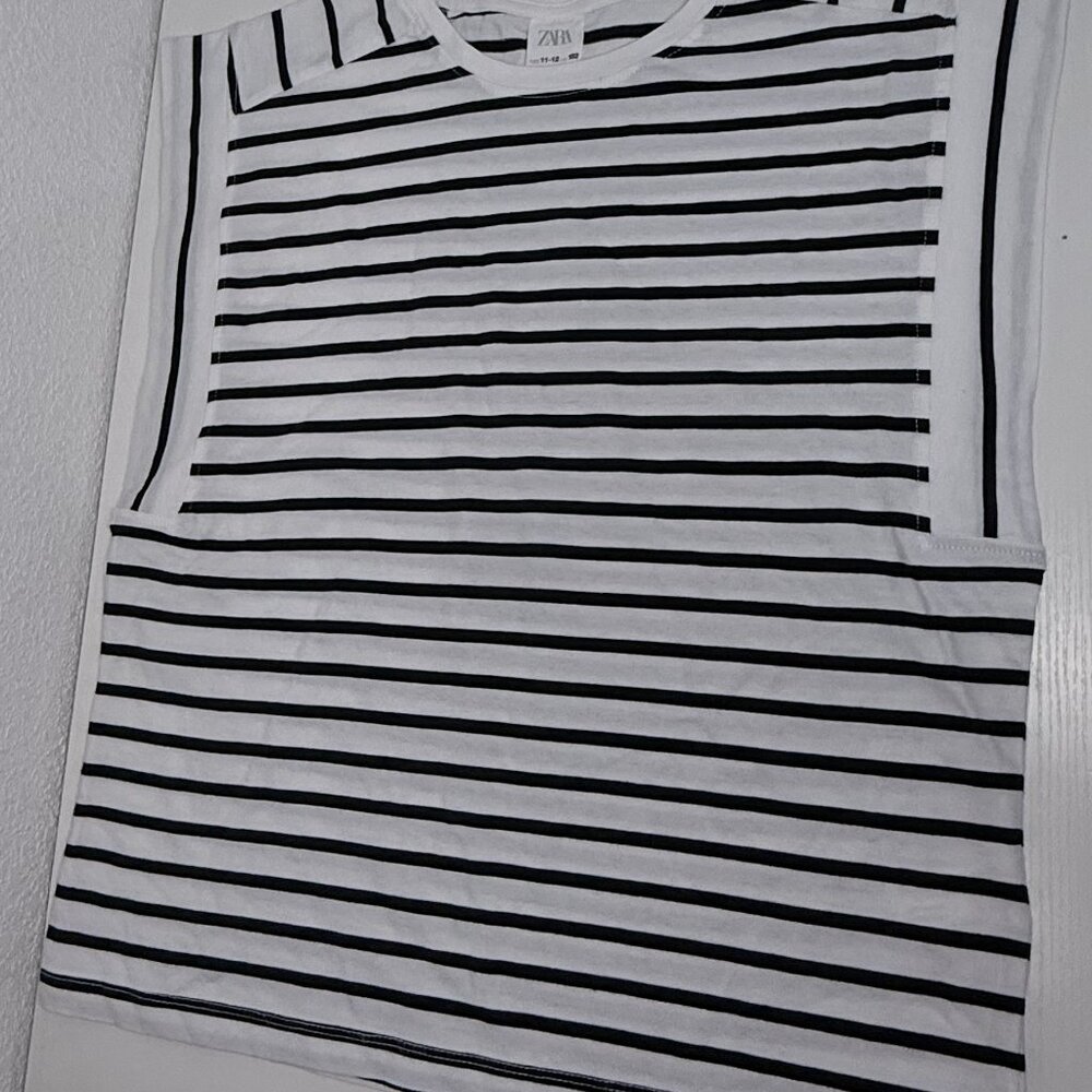 Zara Girls Black White Striped Knit Top Size 11-12 - Picture 2 of 2